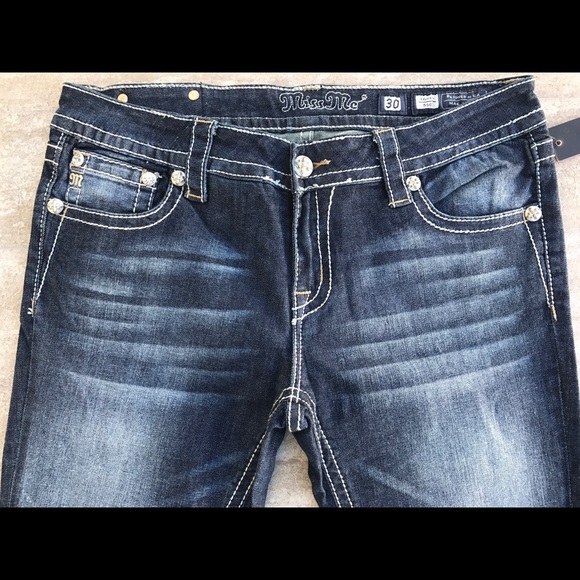 Miss Me Jeans Crossing Path Relaxed Boot Cut - Picture 3 of 4